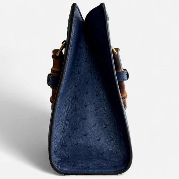 Ultra-rare limited-edition Gucci Ostrich Skin Bamboo Tote - Picture 5 of 17